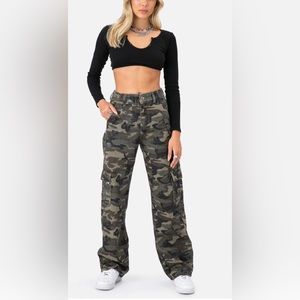 Adika camo pants